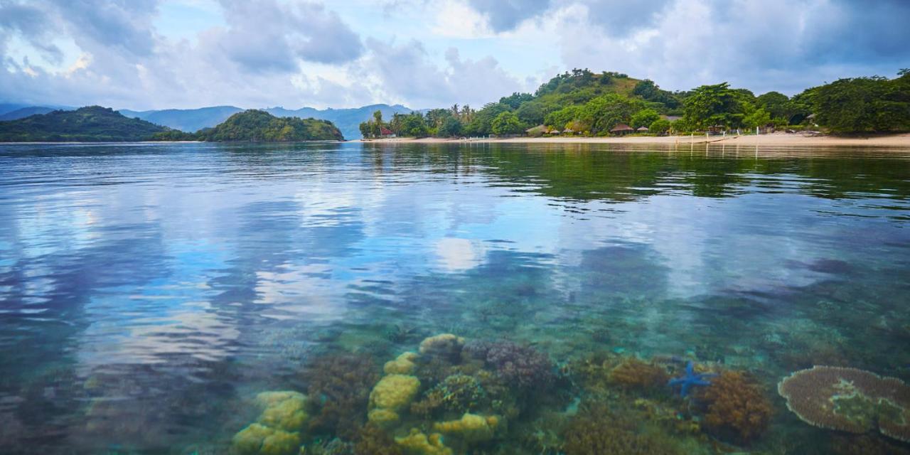 Pearl Beach Resort Gili Asahan Exterior foto